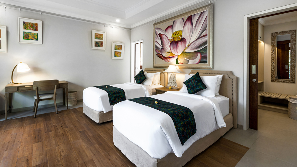 Pala Ubud - Villa Seraya B - Opulent guest bedroom